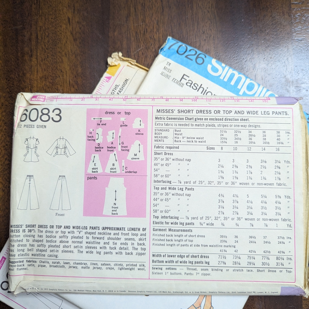 Simplicity Vintage Sewing Patterns Set - Picture 7 of 10
